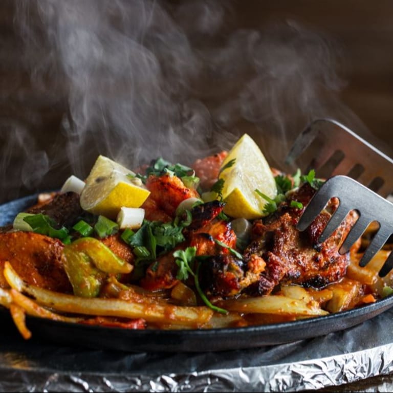 Delicious Chaats: A Flavorful Indian Street Food Experience